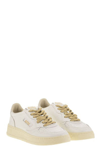 Autry Medalist Low - Leather Sneakers