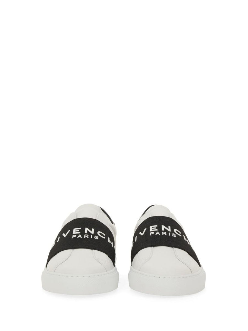 Givenchy "Urban Street" Sneaker