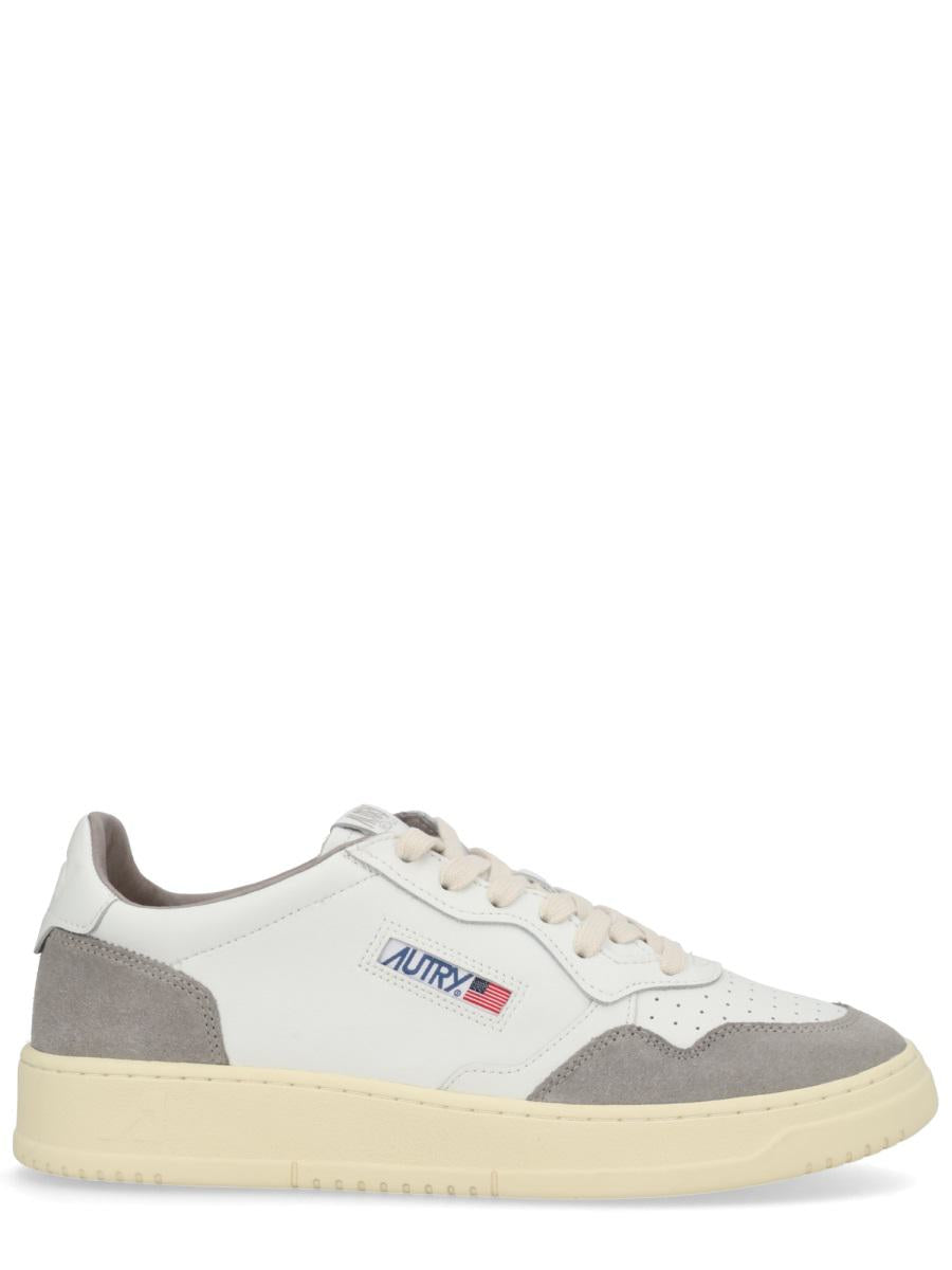 Autry "Medalist Low" Sneaker