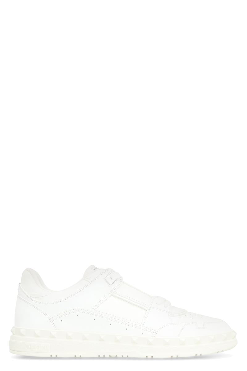 Valentino Garavani Freedots Leather Low-Top Sneakers