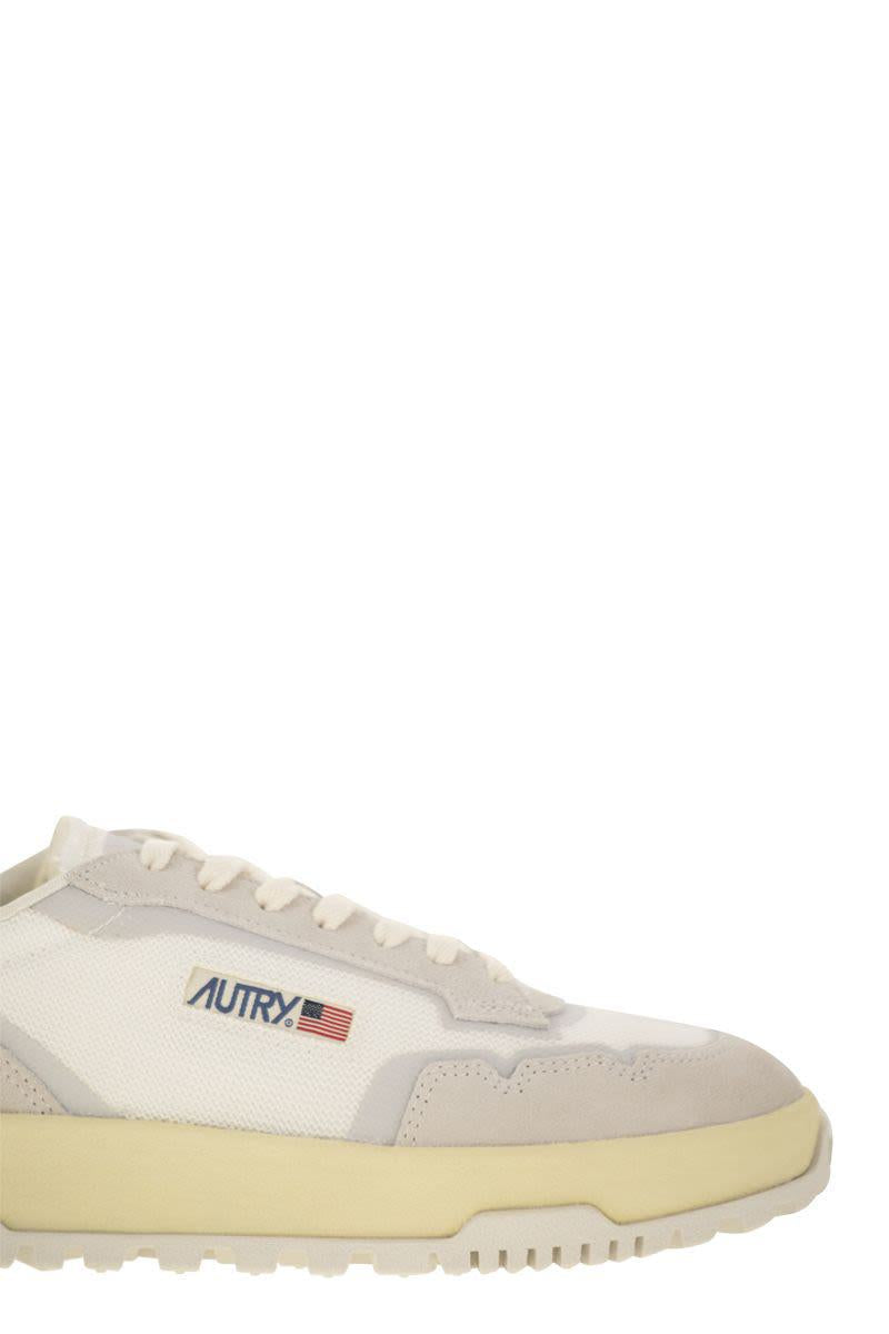Autry Wildpace - Fabric And Suede Trainers