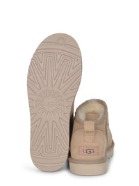 UGG Stivali  "Classic Ultra Mini"