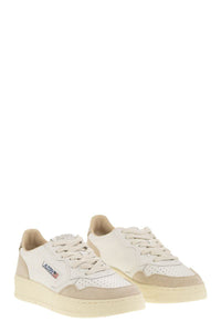 Autry Medalist Low - Leather Sneakers
