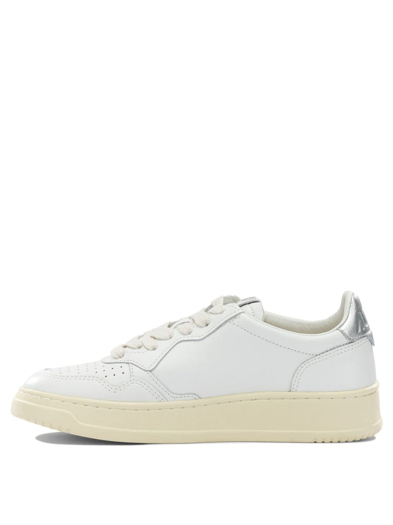Autry "Medalist Low" Sneakers