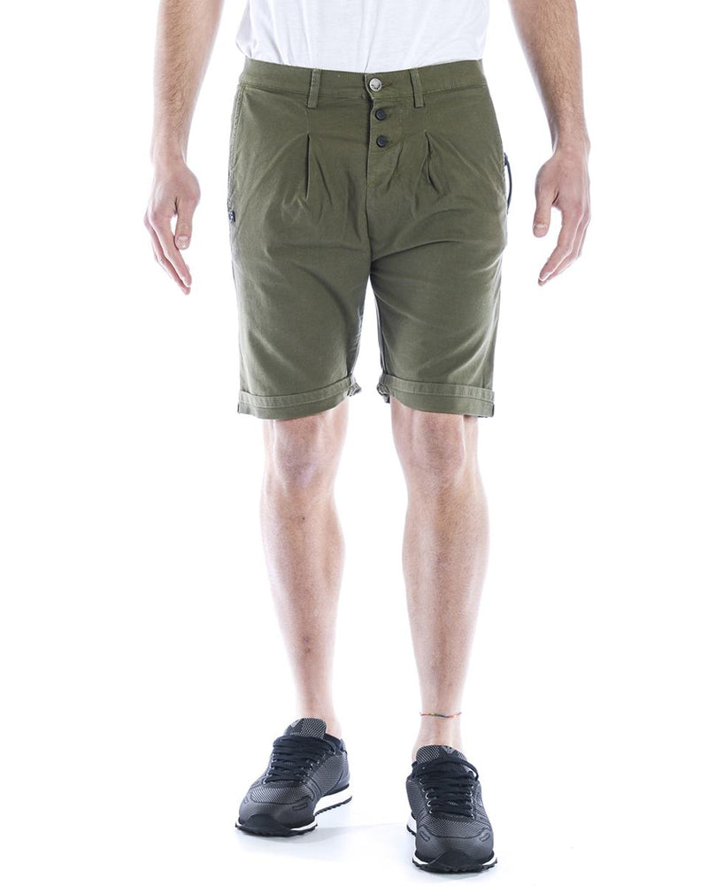 Daniele Alessandrini Short