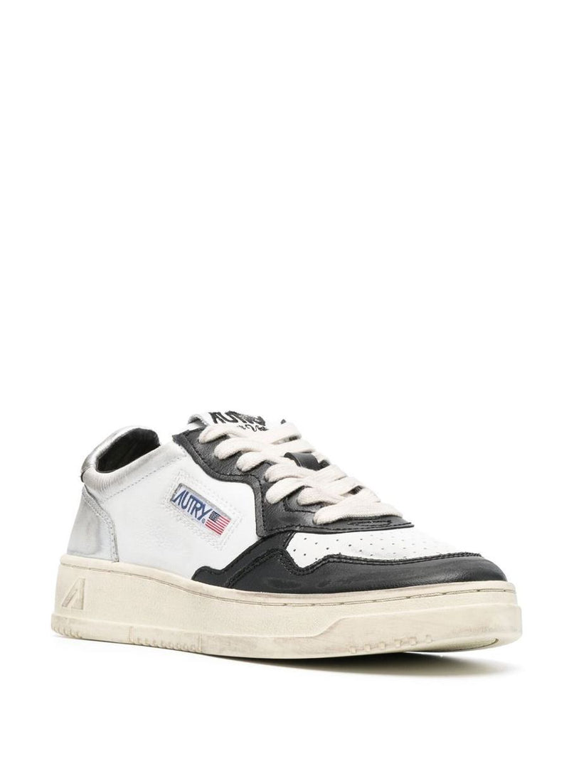 Autry Medalist Low-Top Sneakers