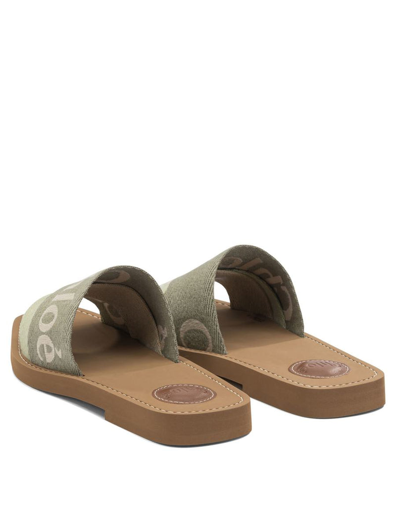 Chloé "Woody" Slides