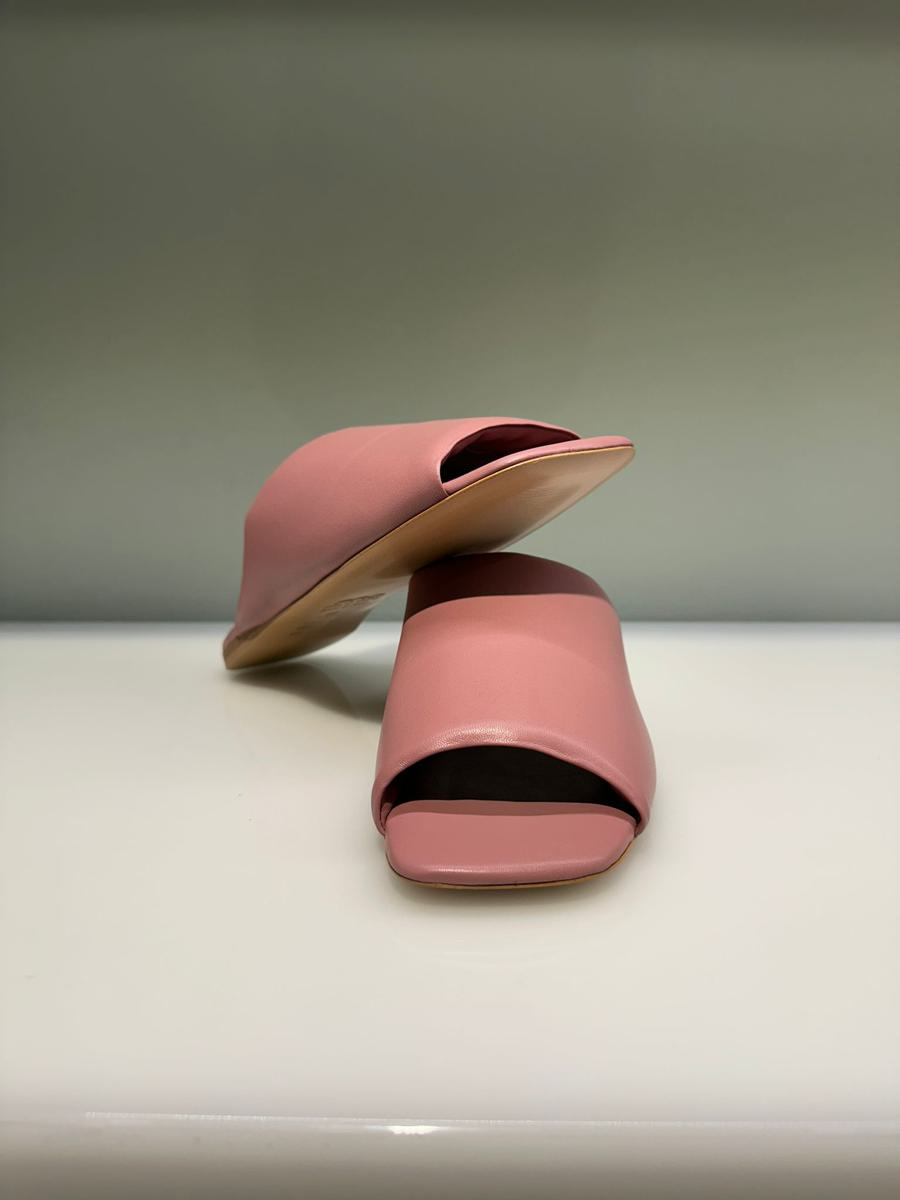 La Rose Sabot Nappa Powder Pink