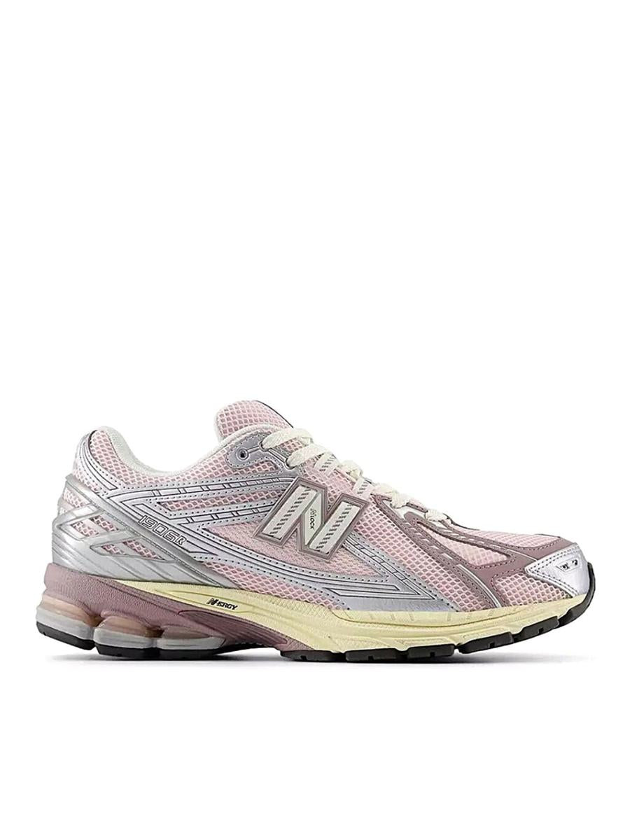 NEW BALANCE Shoes