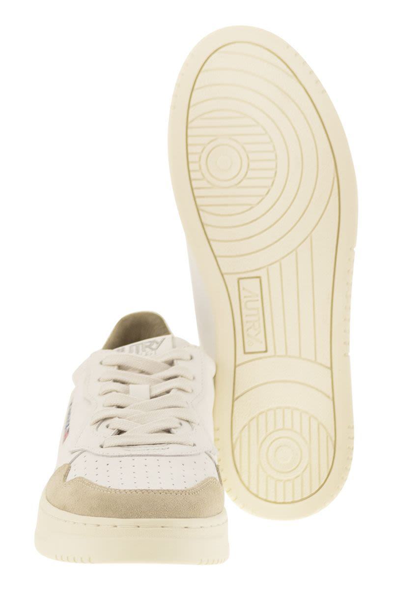 Autry Medalist Low - Two-Tone Leather Sneakers