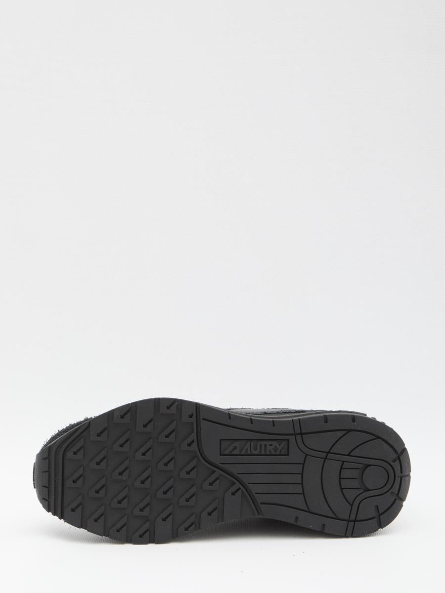 Action Reelwind Low Sneakers