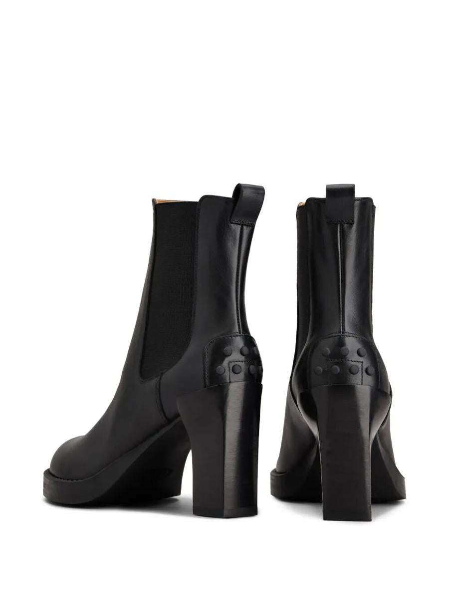 Tod'S Leather Heeled Chelsea Ankle Boots Shoes