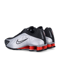 Nike Shox R4