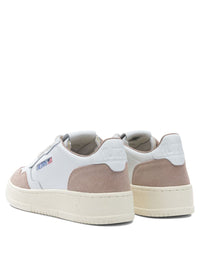 Autry "Medalist Low" Sneakers