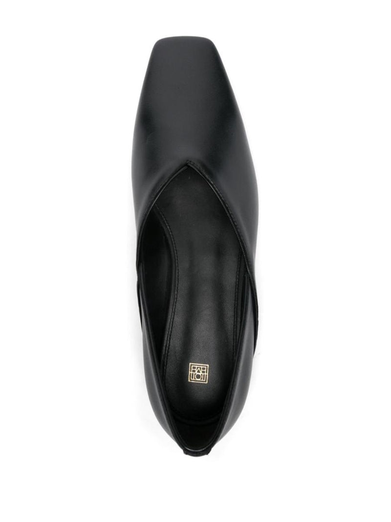 TOTEME Everyday Leather Flats