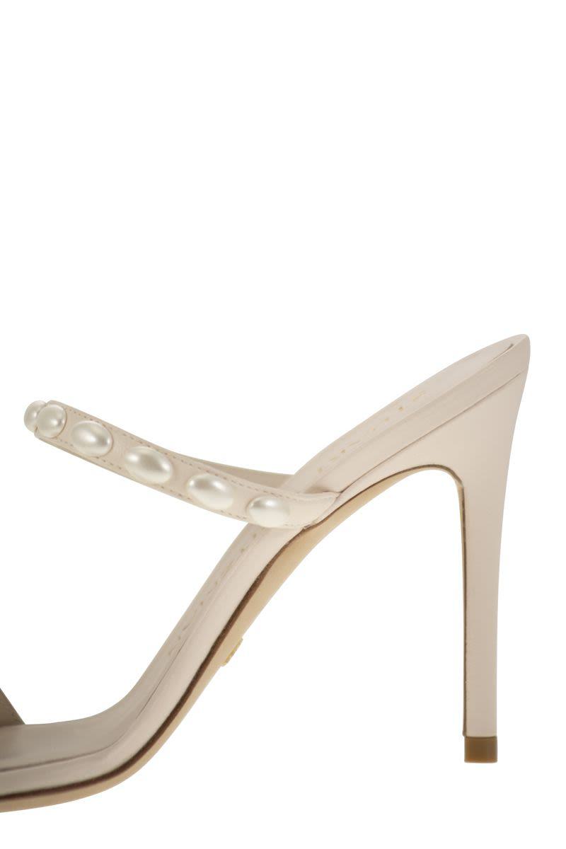 Stuart Weitzman Pearlita - Sandal With Pearls