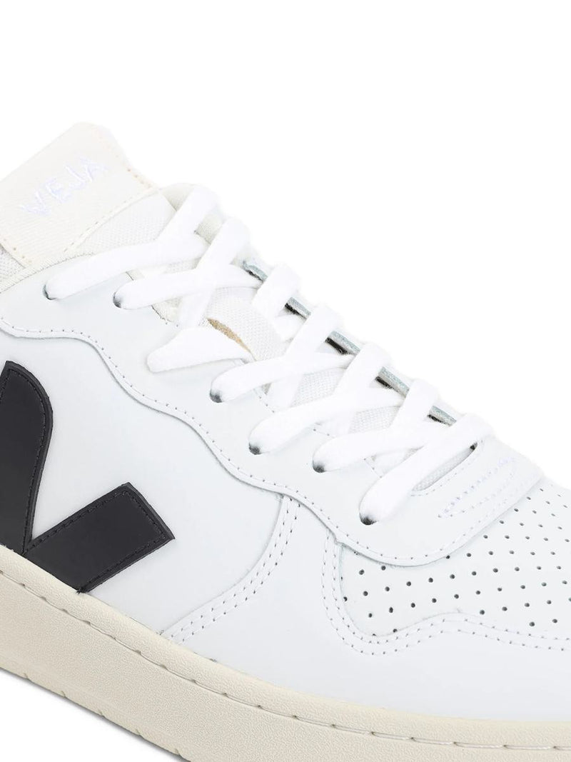 Veja V-10 Leather Shoes
