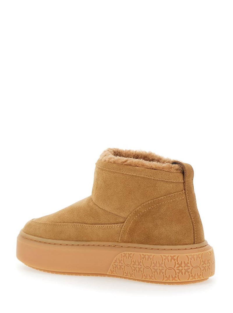 'Yoko' Beige Ankle Boots With Love Birds Diamond Cut Patch And Fur Lining In Suede Woman