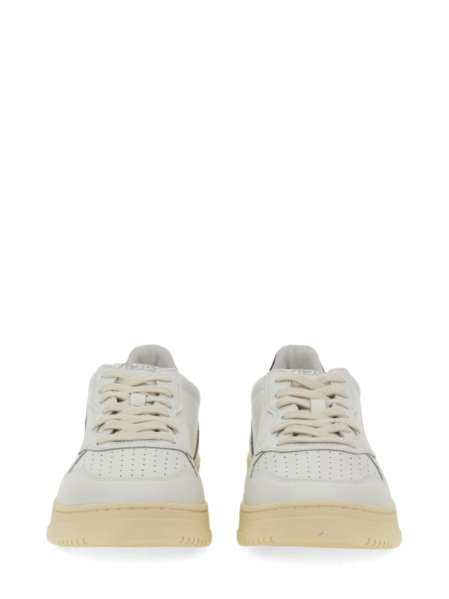 Autry Medalist Low Sneaker