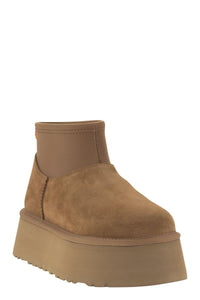 UGG Classic Mini Dipper Boots