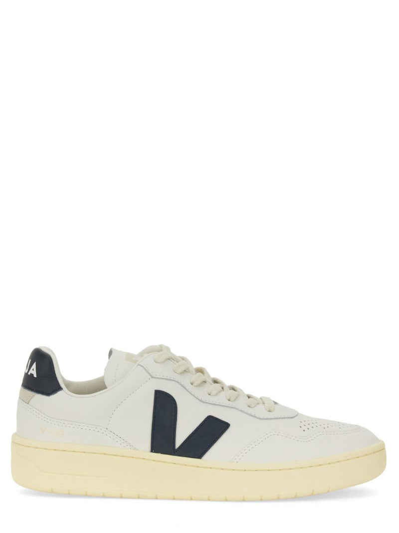 Veja Sneaker V-90
