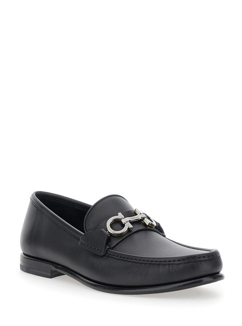 'Avril' Black Loafers With Gancini Plaque On The Front In Leather Man
