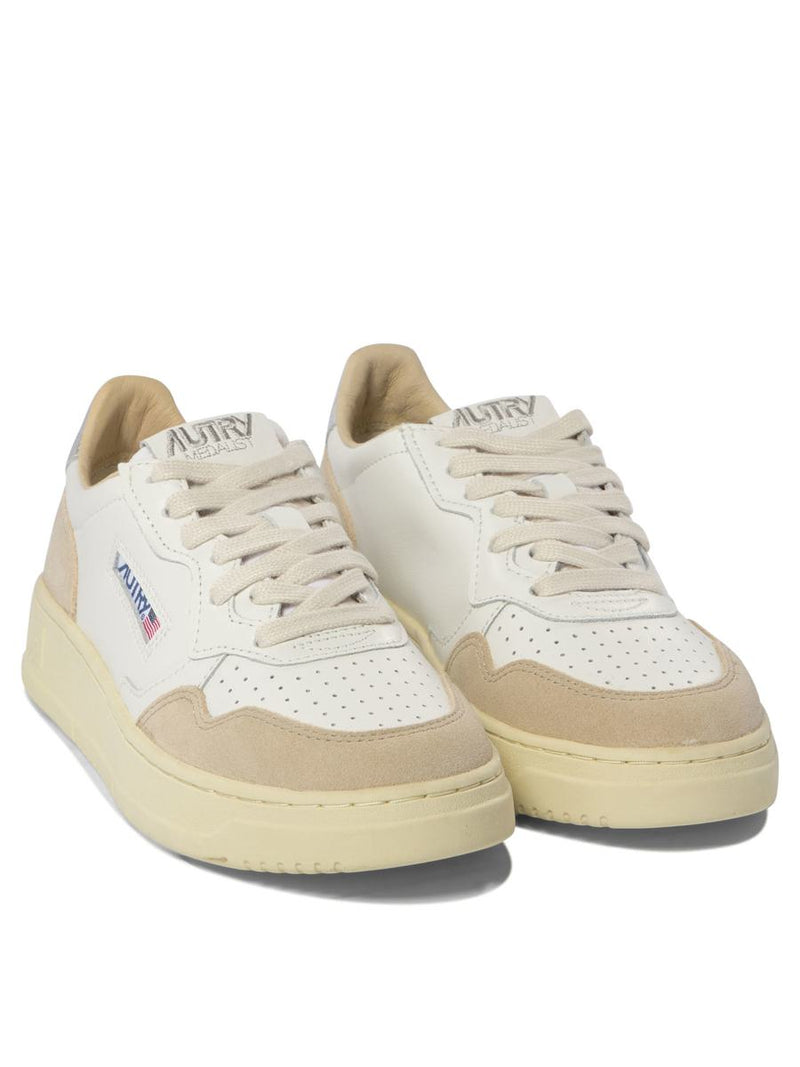 Autry "Medalist Low" Sneakers