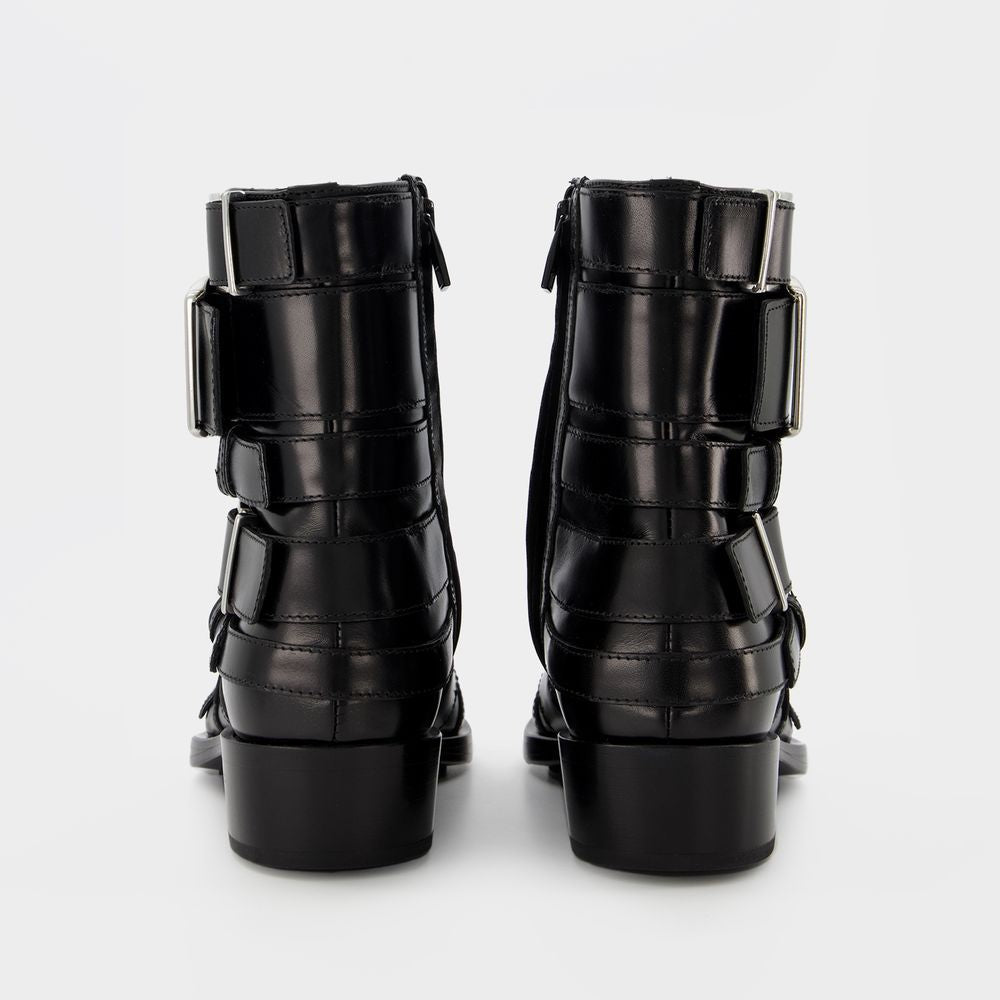 alexander-mcqueen-boxcar-boots-1764950584009444771-1
