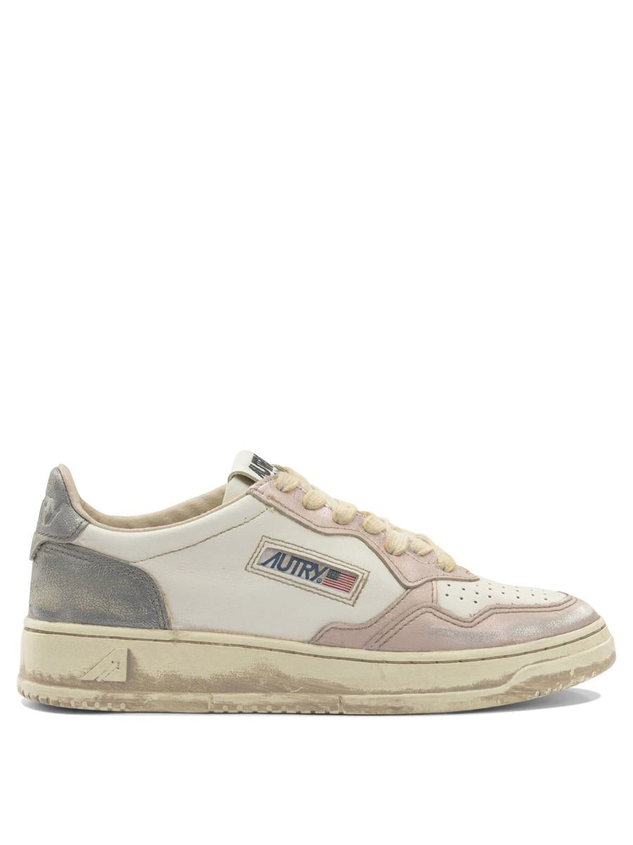Autry "Medalist Low Super Vintage" Sneakers