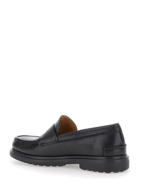 'Brema' Black Loafers With Tonal Stitching And Almond Toe In Leather Man