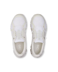 On Running Sneakers 2