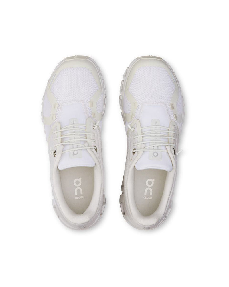 On Running Sneakers 2