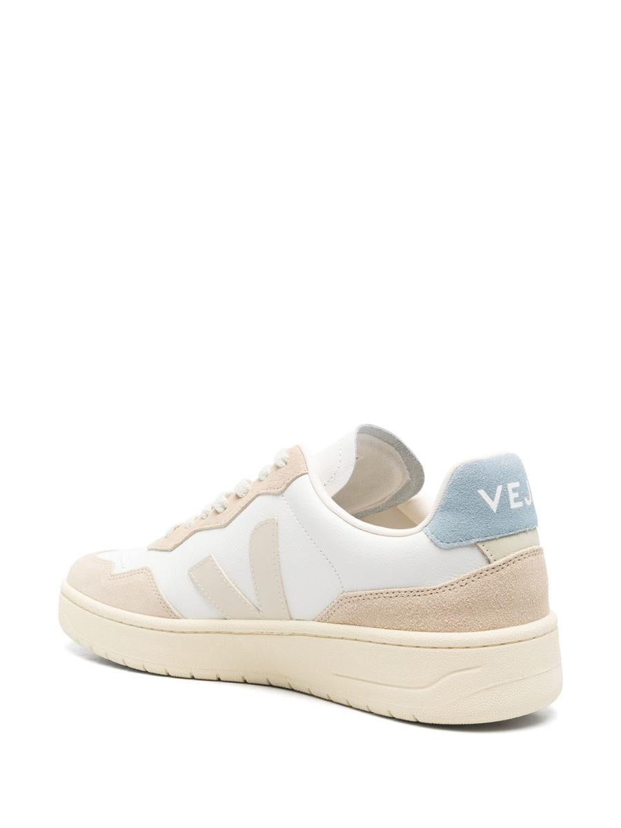 Veja Pierre Sneakers