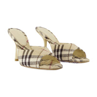 Burberry Mews 90 Chk Pumps
