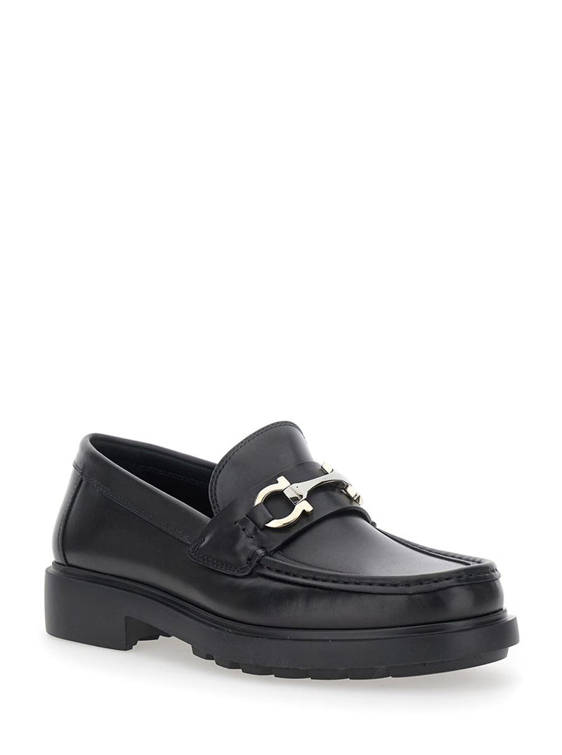 'Duglas' Black Loafers With Gancini Plaque On The Front And Embossed Logo On The Rear In Leather Man