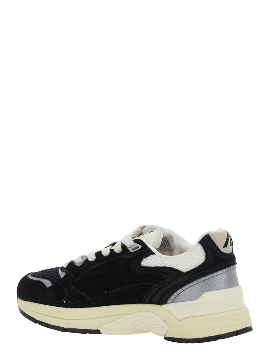 'Hyperway' Black Low Top Sneakers With Logo Patch On Tongue And Side In Suede And Mesh Woman