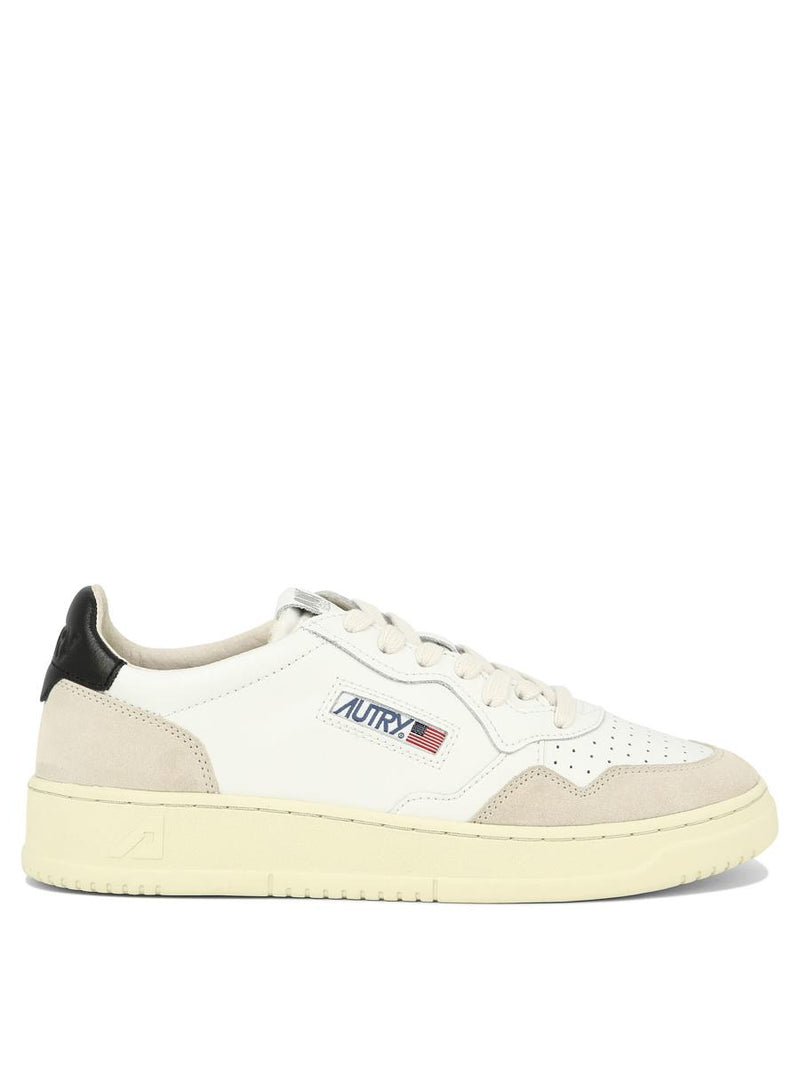 Autry "Medalist Low" Sneakers
