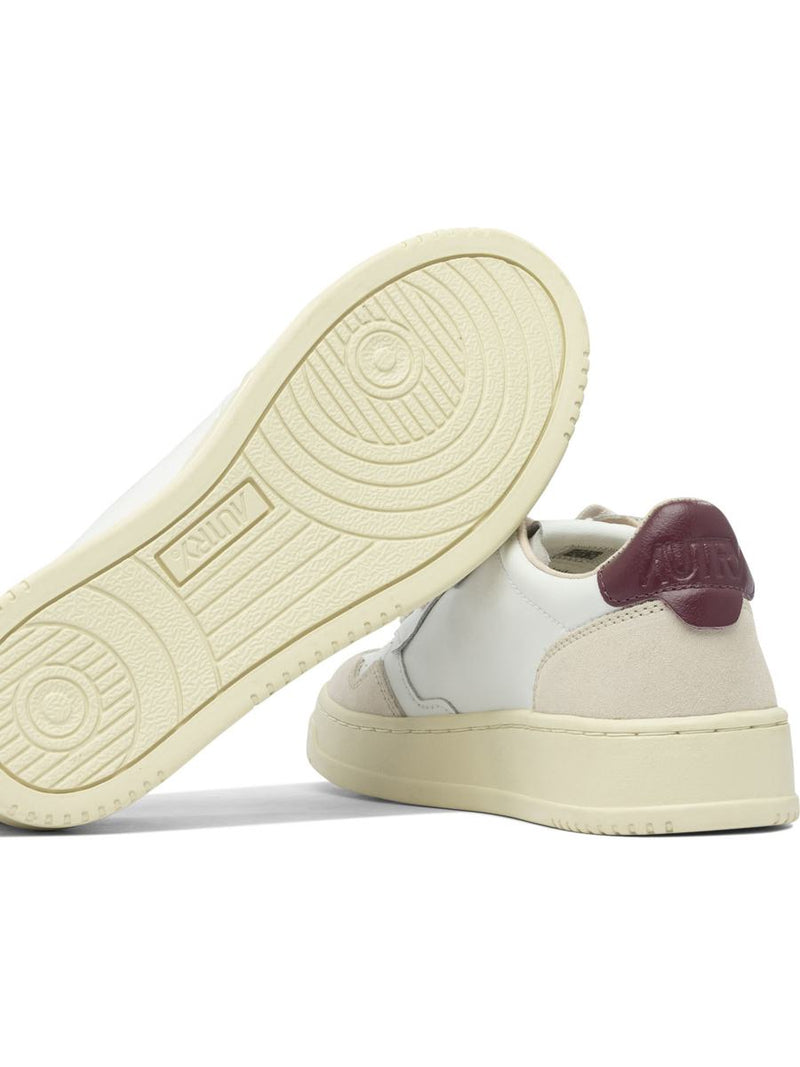 Autry "Medalist Low" Sneakers