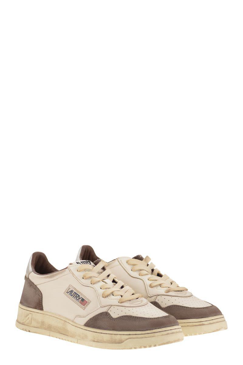 Autry Super Vintage - Leather Sneakers