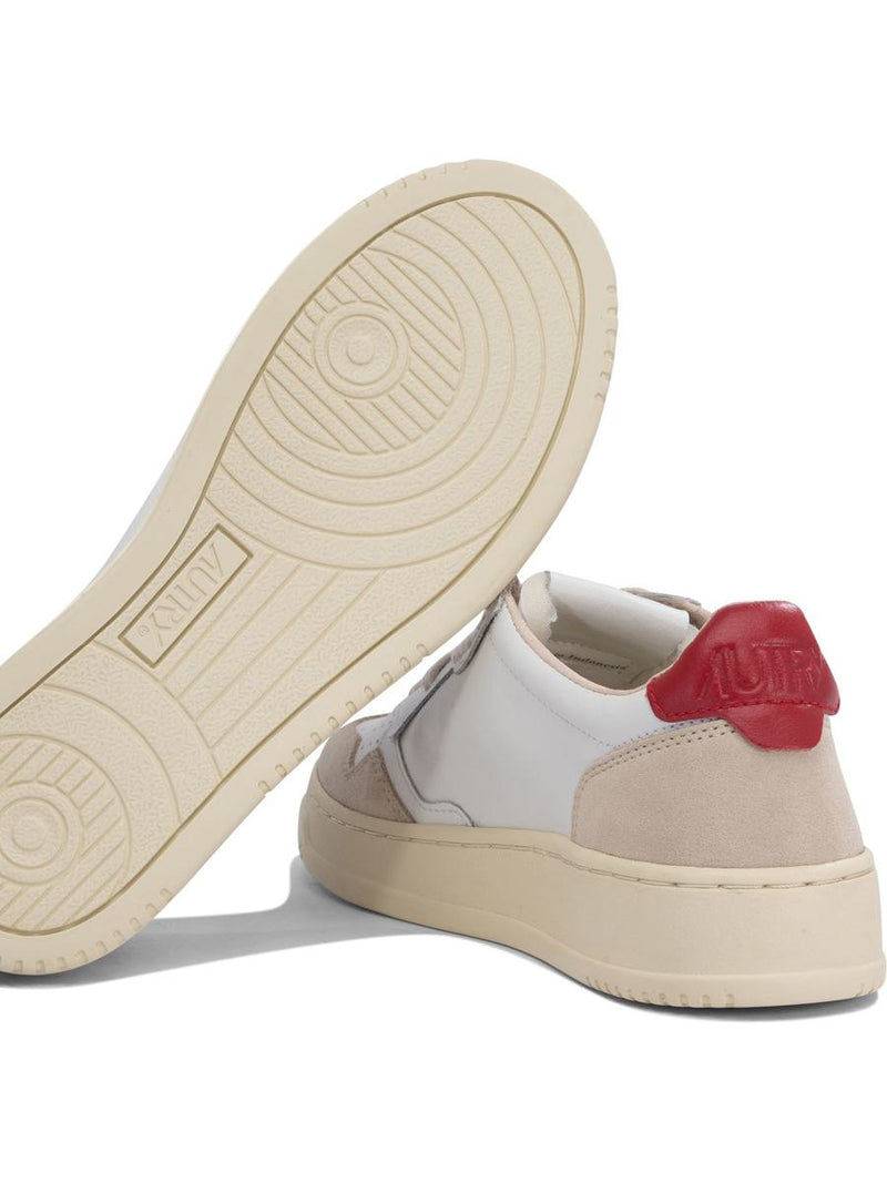 Autry "Medalist Low" Sneakers