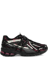 New Balance 1906 Sneakers