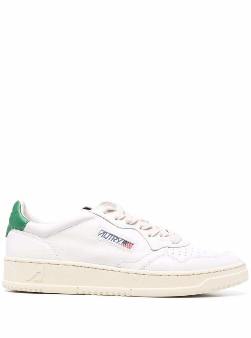 'Medalist Low' White Sneakers With Contrasting Heel Tab In Leather Man