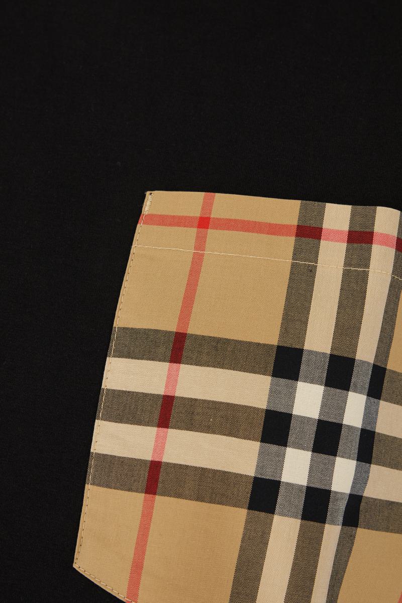 Burberry T-Shirt