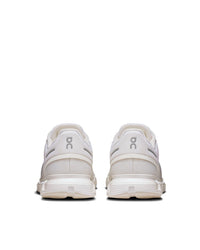 On Running Sneakers 2