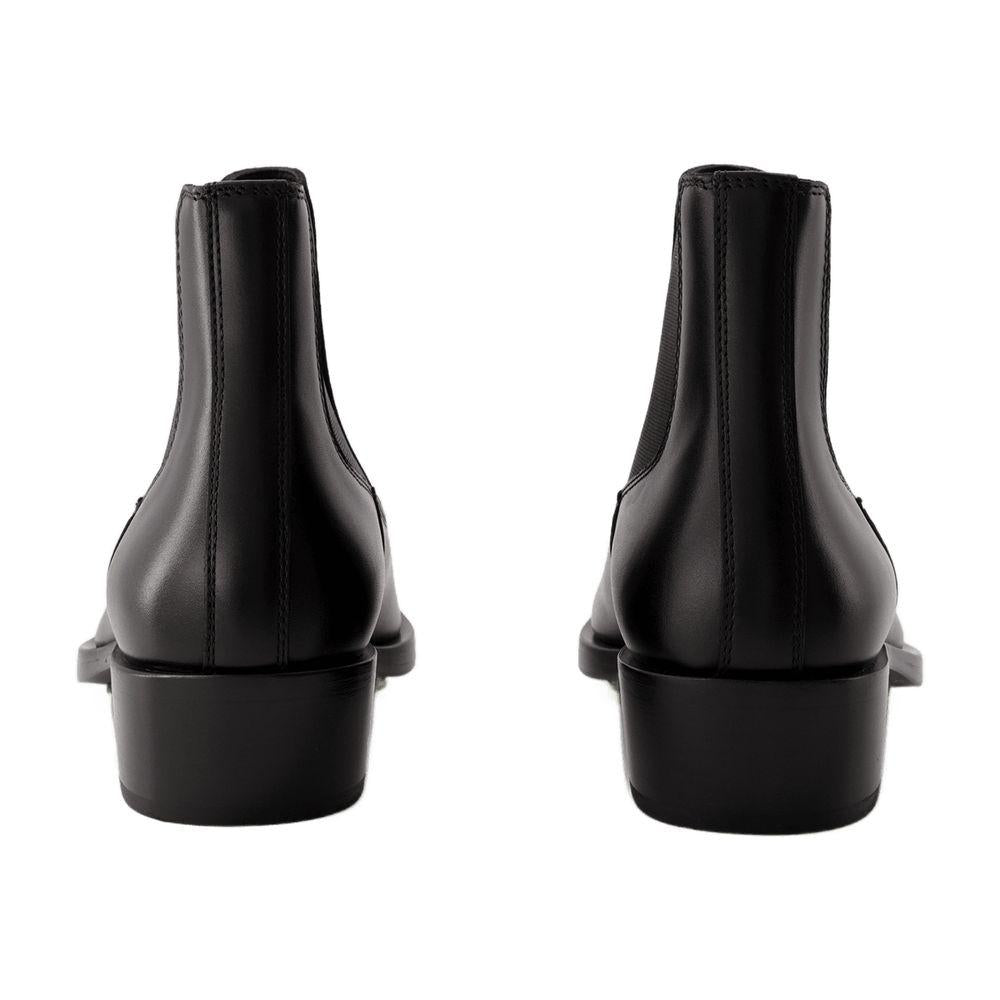 Alexander McQueen Chelsea Boots