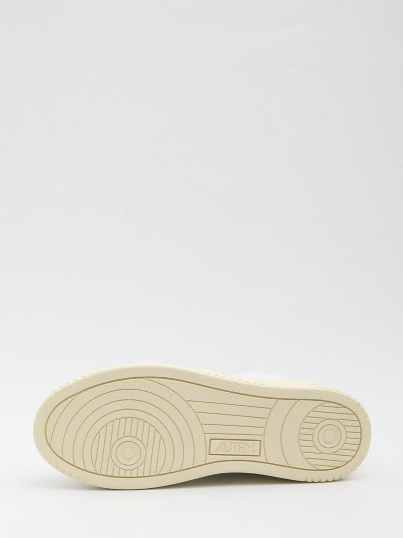 Medalist Low Sneakers