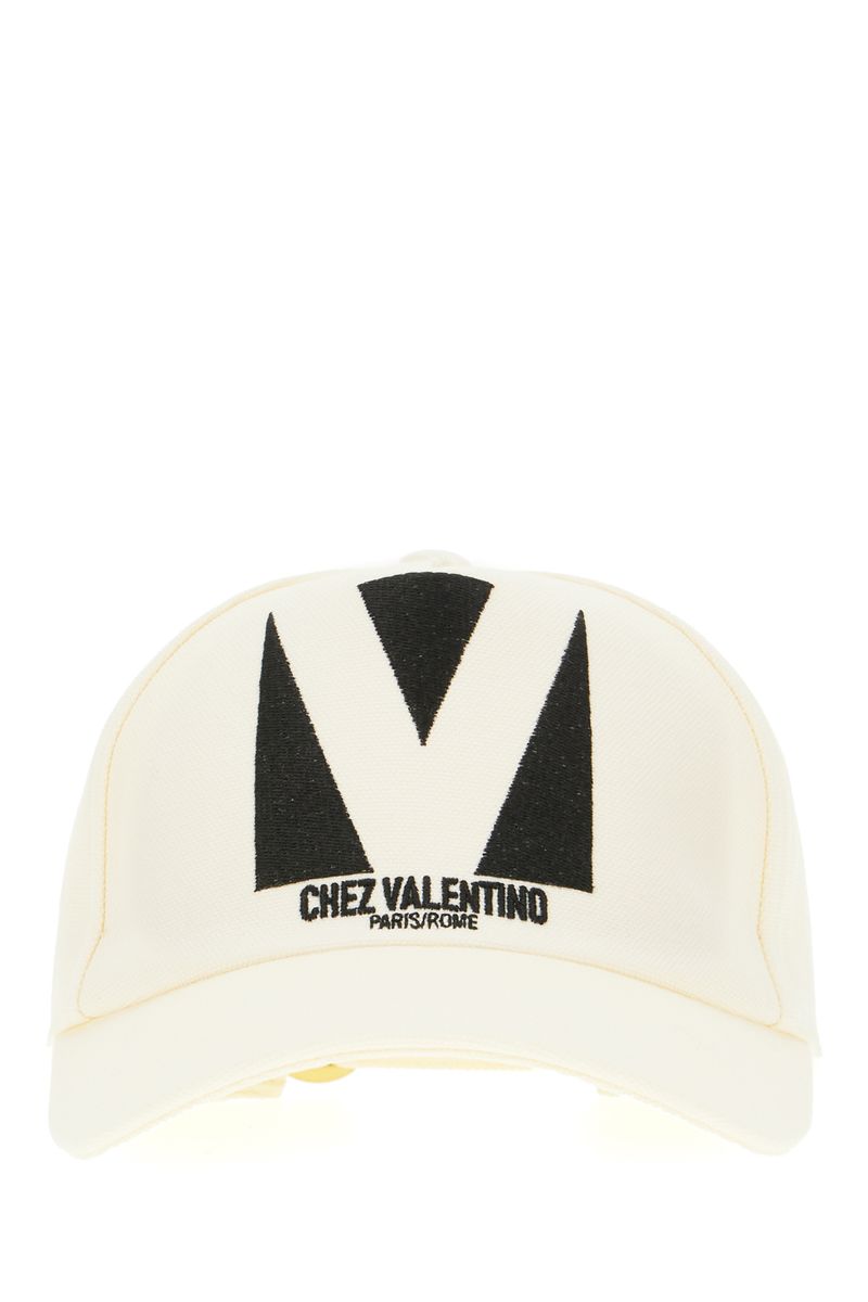 valentino-garavani-hats-1765609586011054569-0