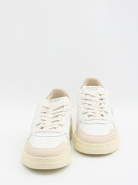 Medalist Low Sneakers