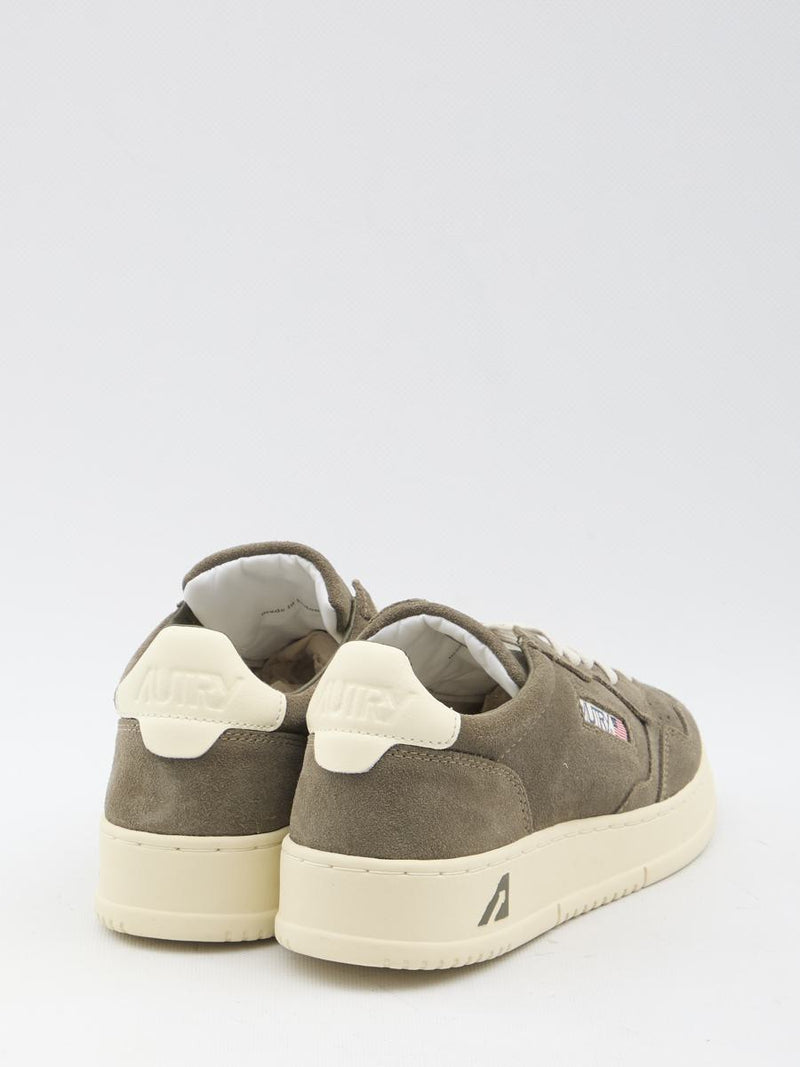 Medalist Low Sneakers