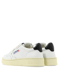 Autry "Medalist Low" Sneakers
